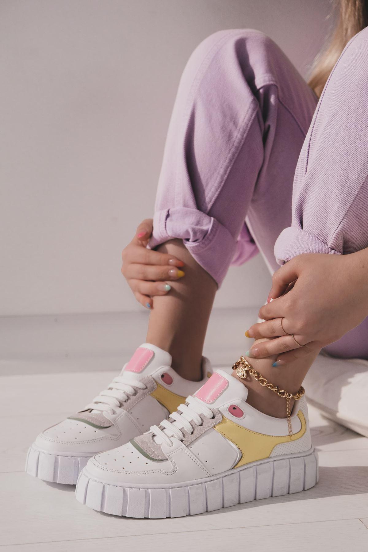 Bele patike sa žuto roze detaljima