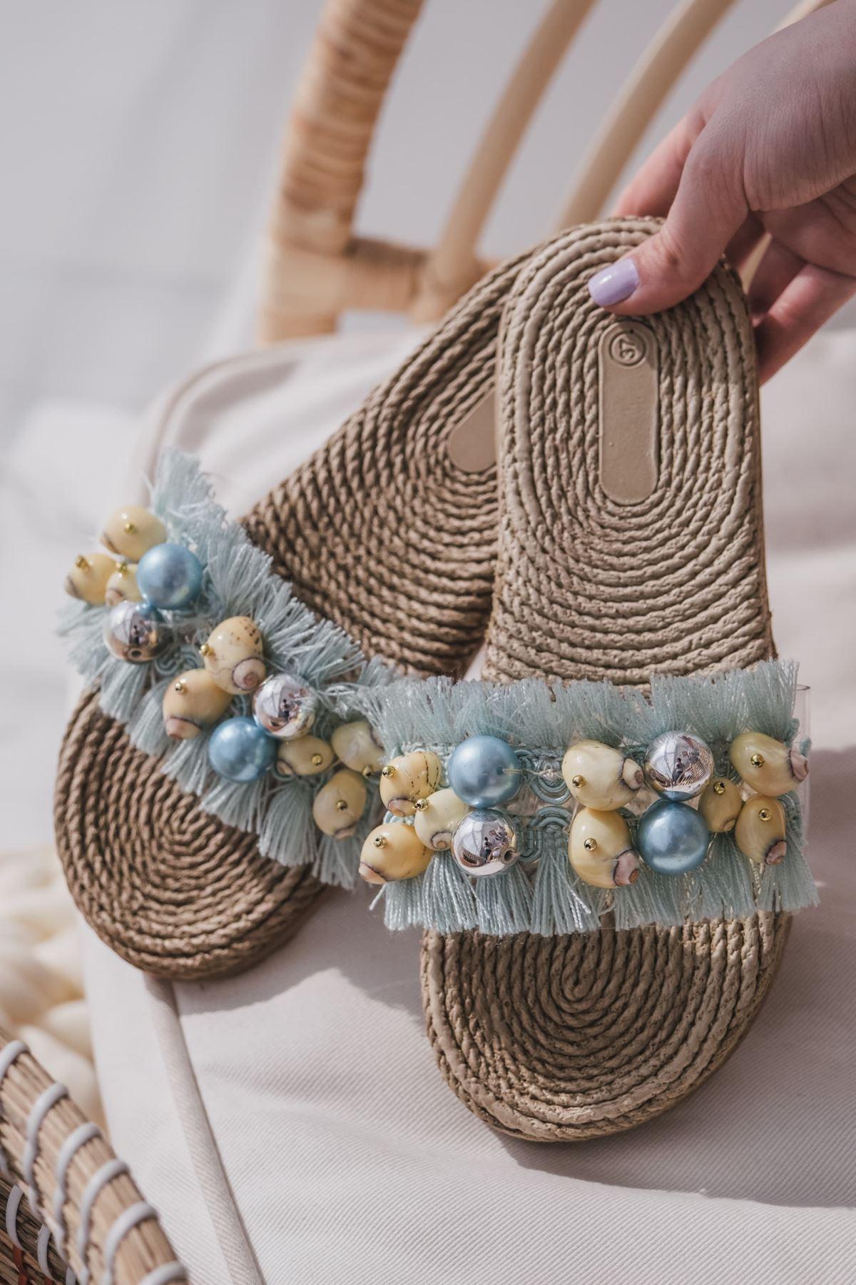 Plave papuče sa perlicama